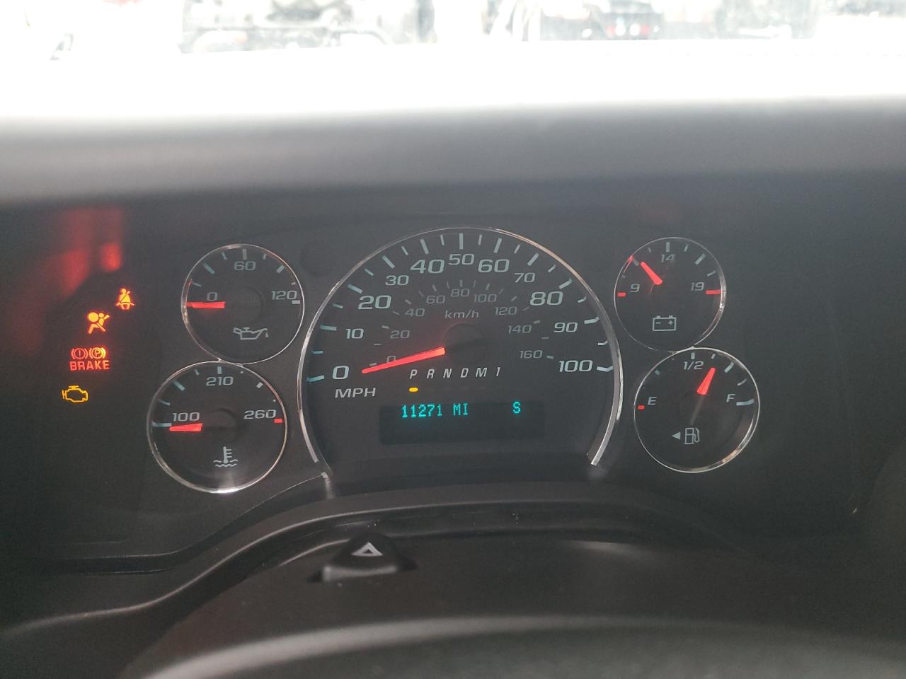 Chevrolet Express Image 13