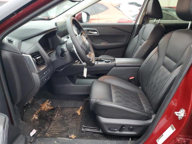 Nissan Rogue Platinum Image 4