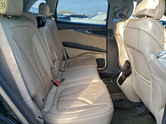 Lincoln MKX Reserve Image 5