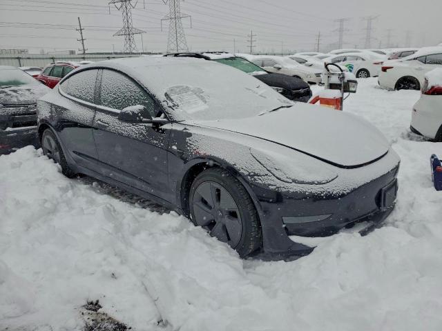 Tesla Model 3 Image 9
