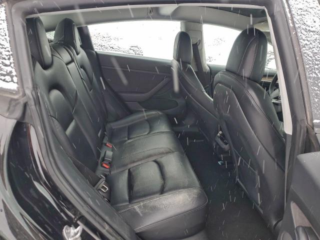 Tesla Model 3 Image 13