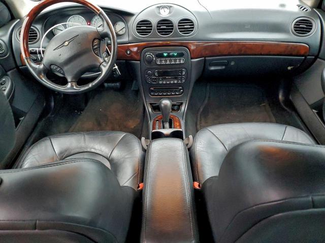 Chrysler Concorde Limited Image 2