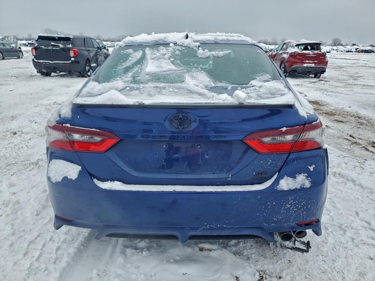 Toyota Camry Se Night Shade Image 5