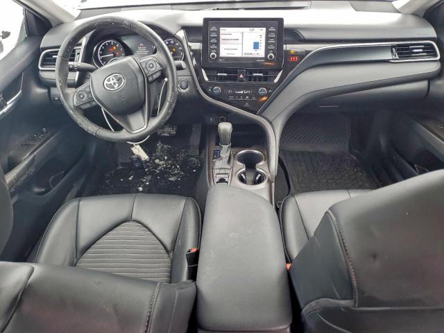 Toyota Camry Se Night Shade Image 11