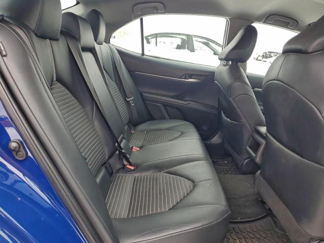 Toyota Camry Se Night Shade Image 10