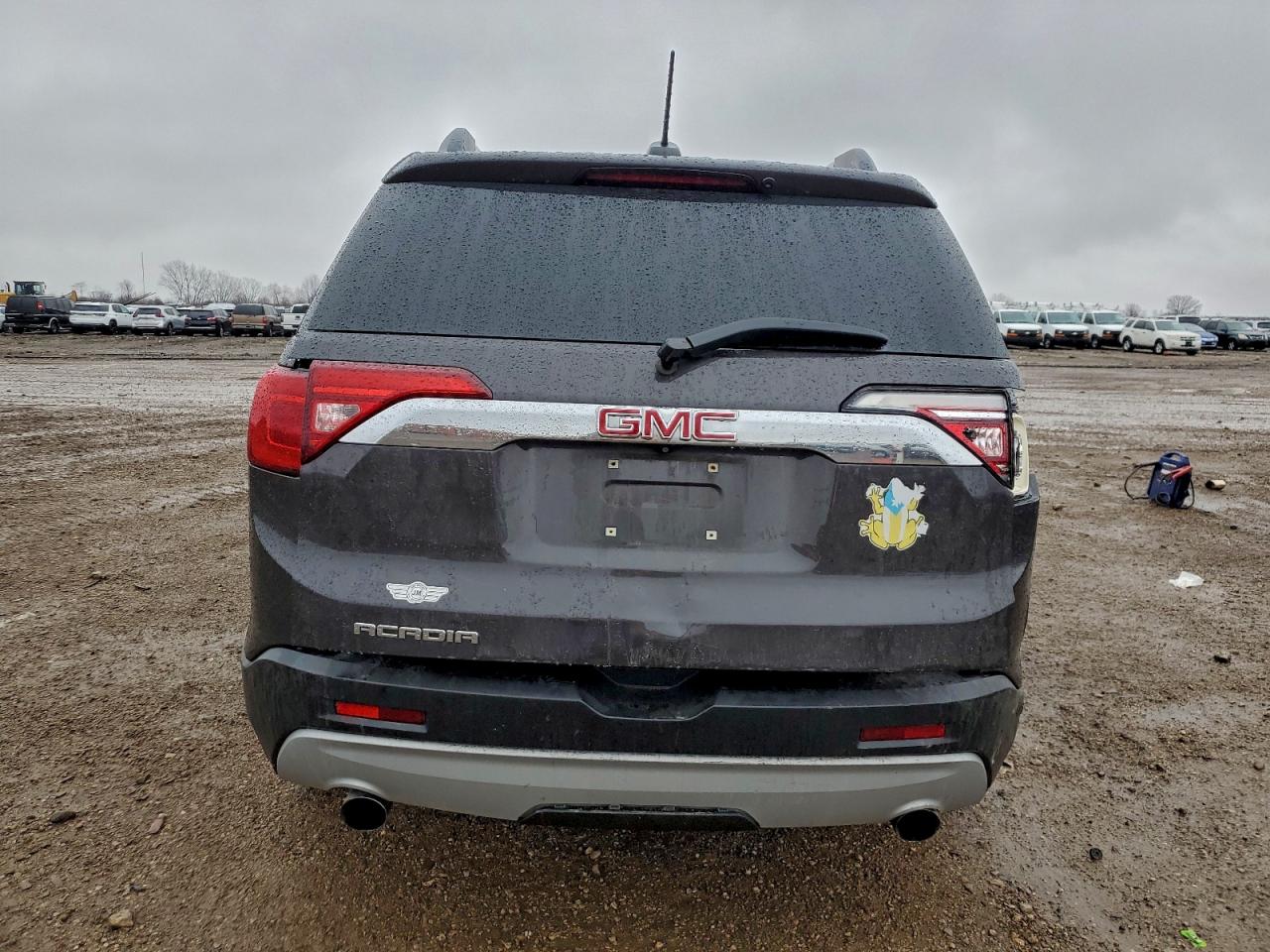 GMC Acadia Sle Image 3
