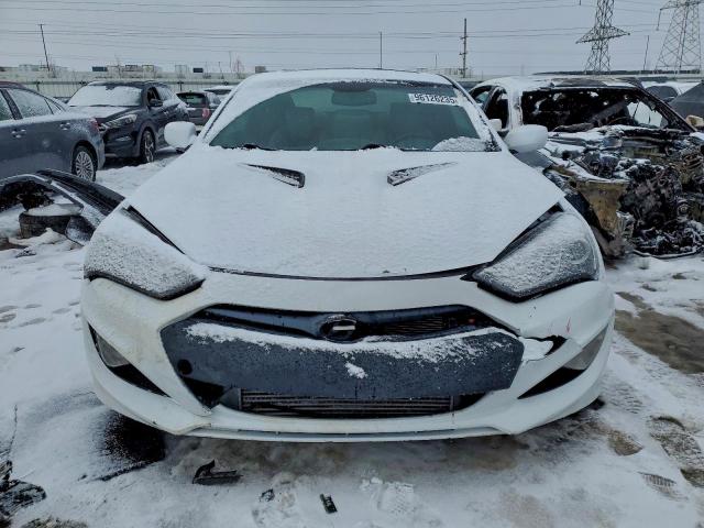 Hyundai Genesis 2.0t Image 2