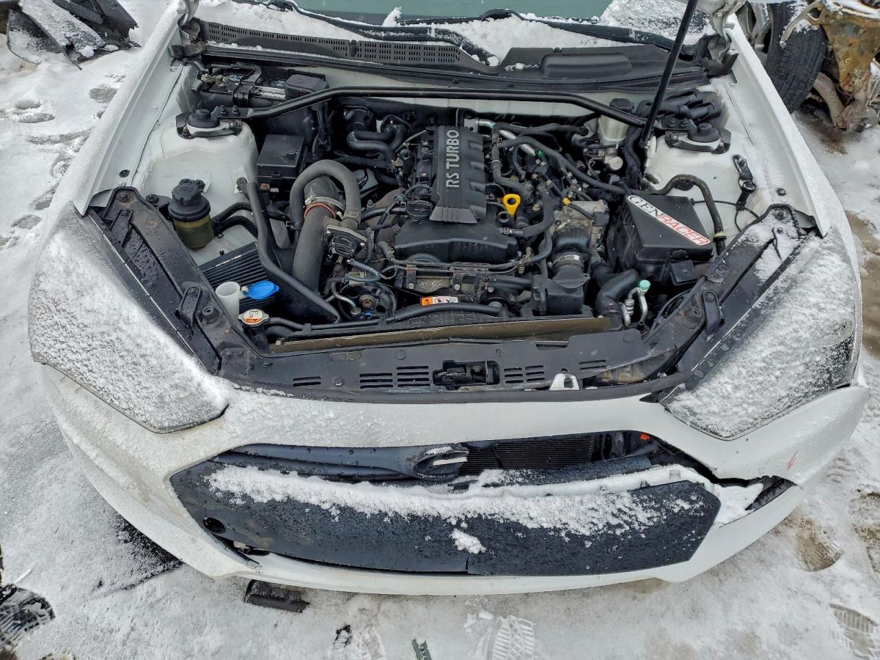 Hyundai Genesis 2.0t Image 3