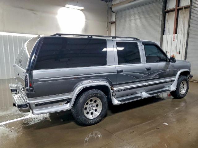 GMC Suburban K1500 Image 2