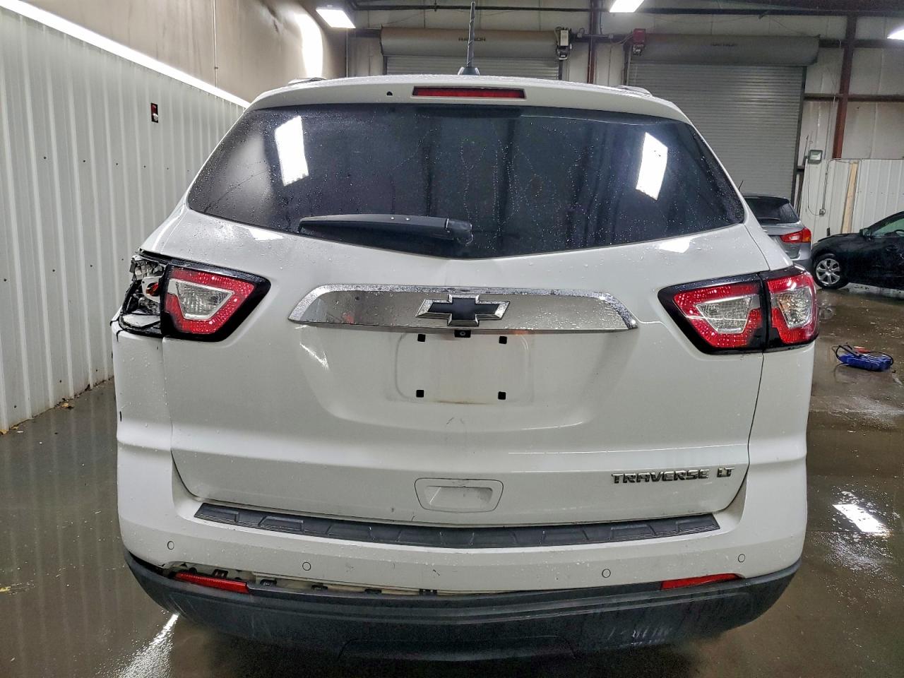 Chevrolet Traverse Lt Image 8