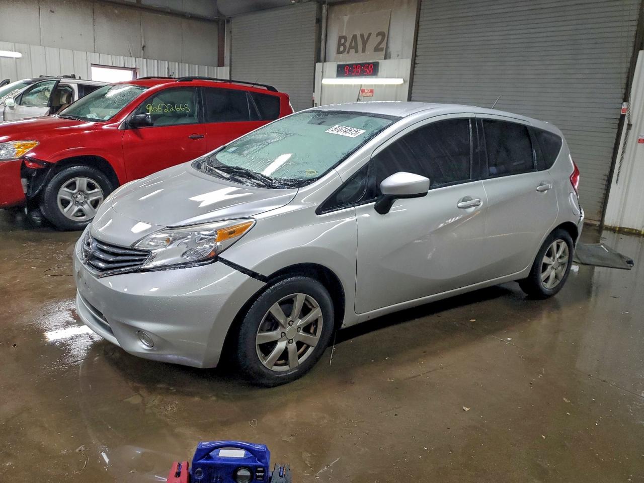 Nissan Versa S Image 1