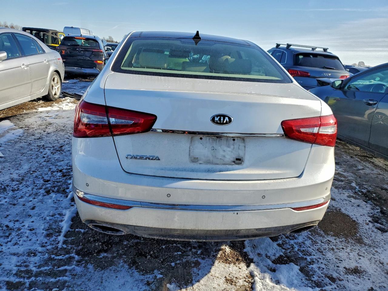 Kia Cadenza Premium Image 8
