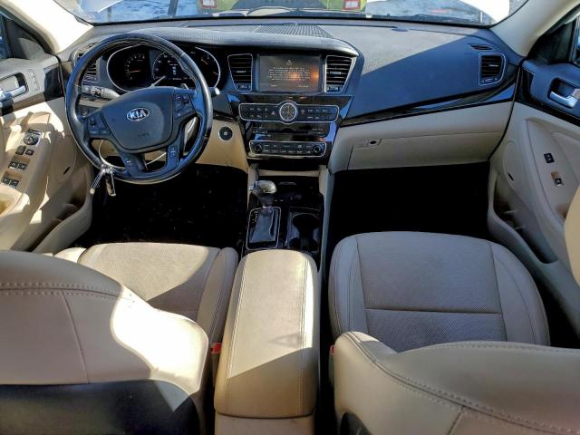 Kia Cadenza Premium Image 5