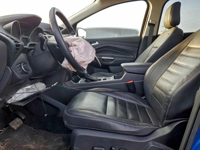 Ford Escape Titanium Image 3