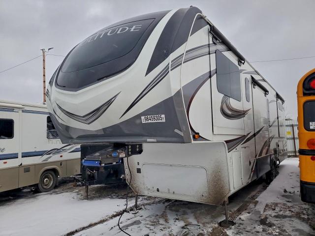 Grand Design Solitude Image 3