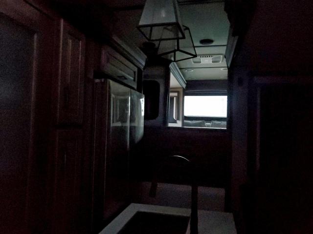 Grand Design Solitude Image 10