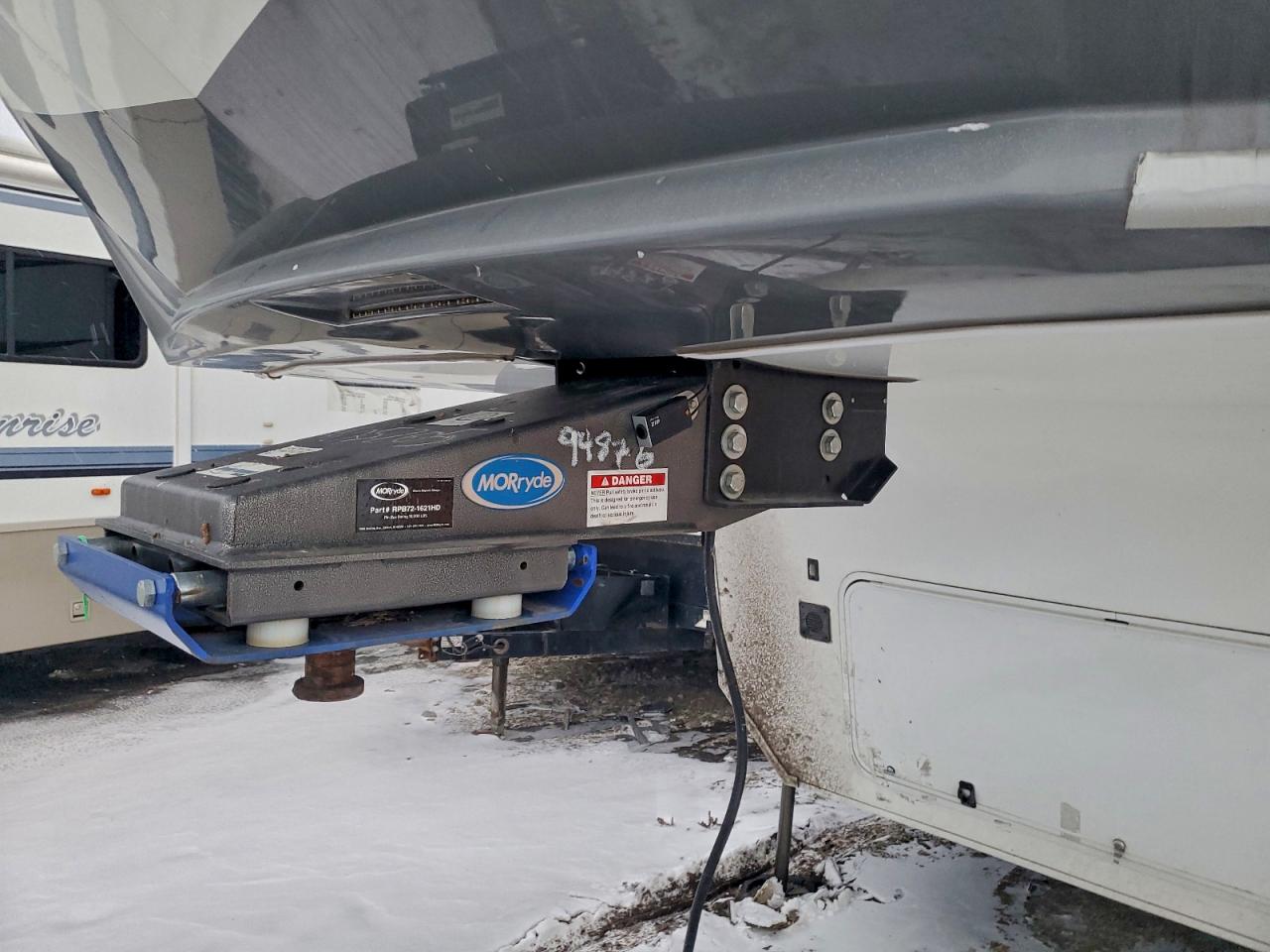 Grand Design Solitude Image 6