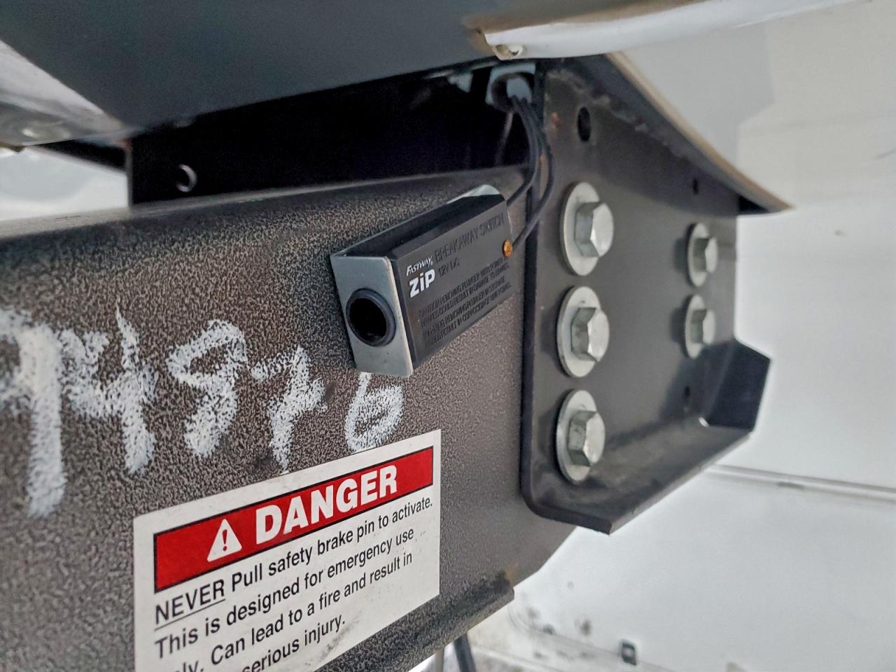 Grand Design Solitude Image 4