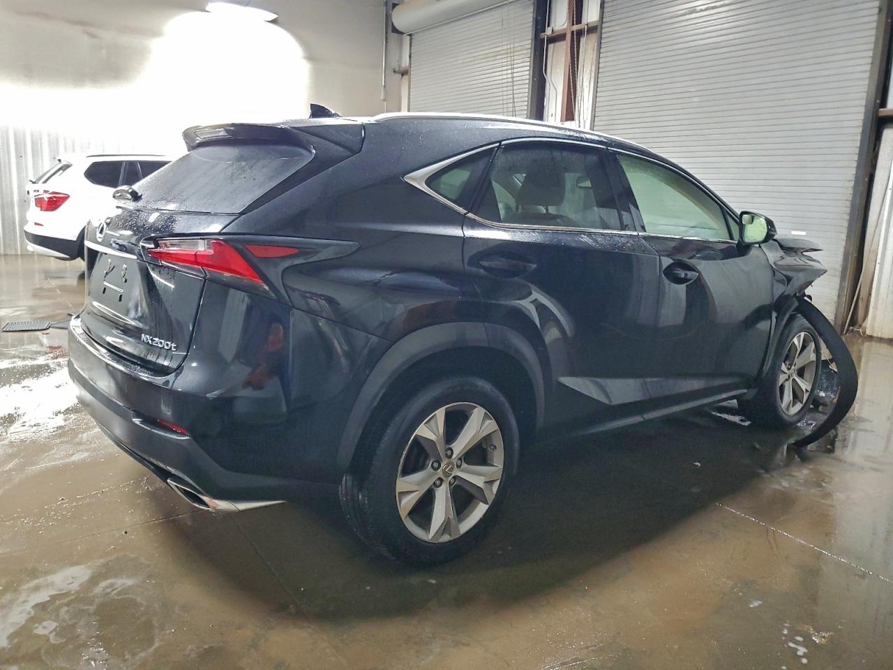 Lexus NX 200t Base Image 3