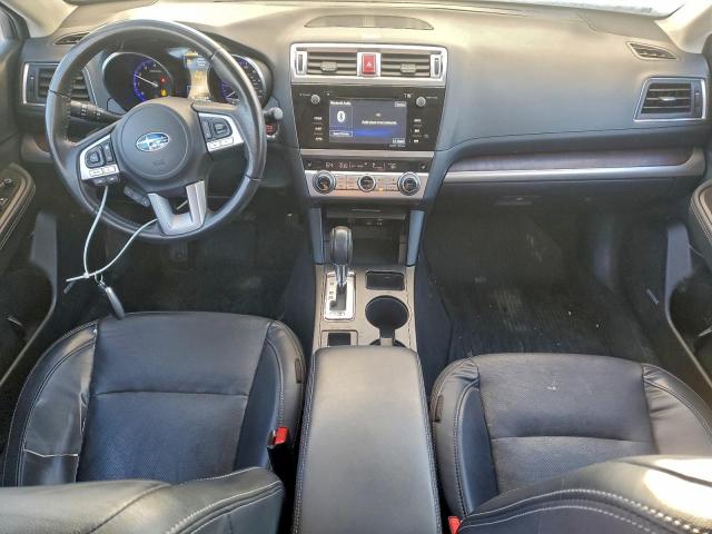 Subaru Outback 2.5i Limited Image 12