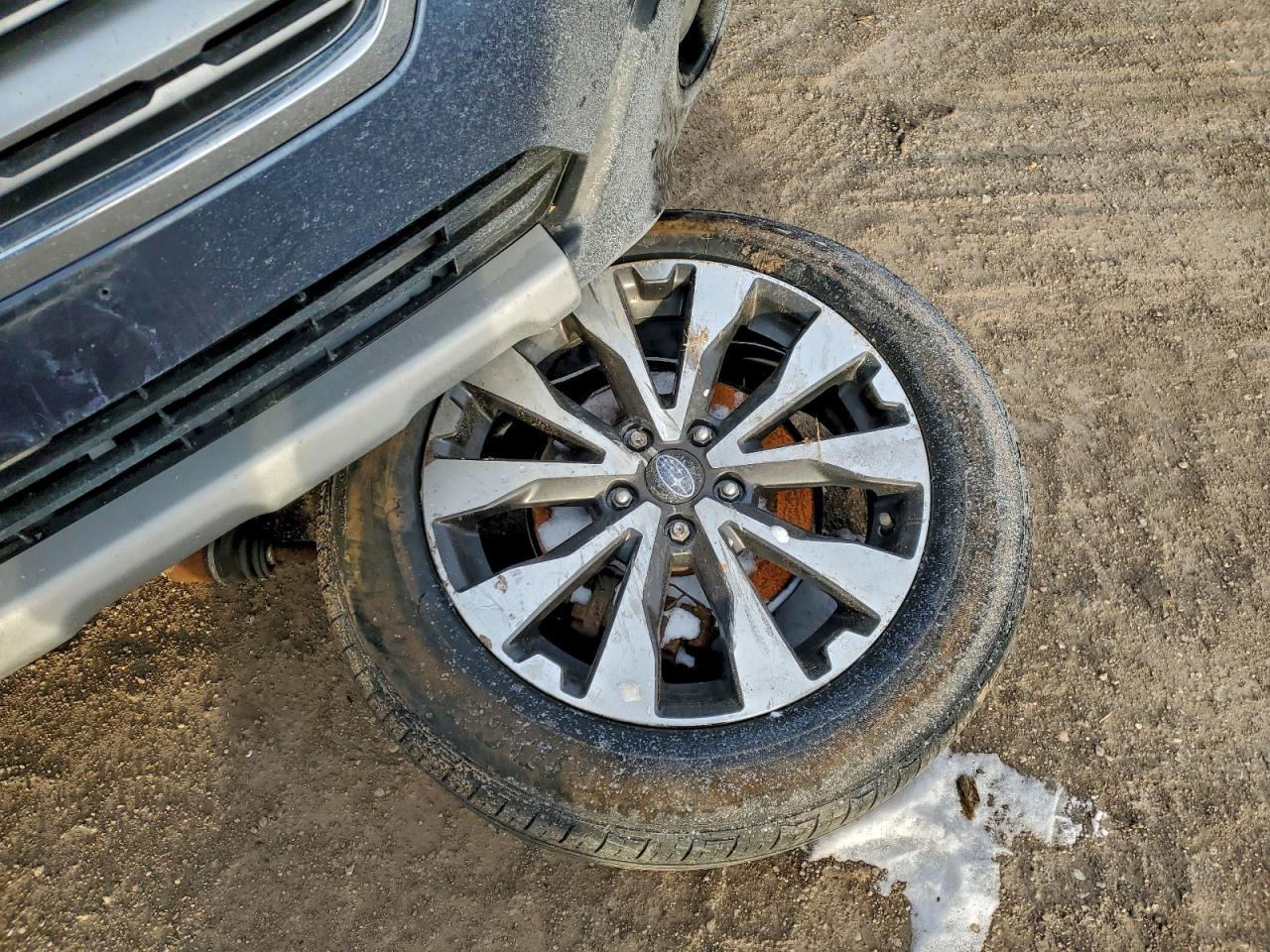 Subaru Outback 2.5i Limited Image 9