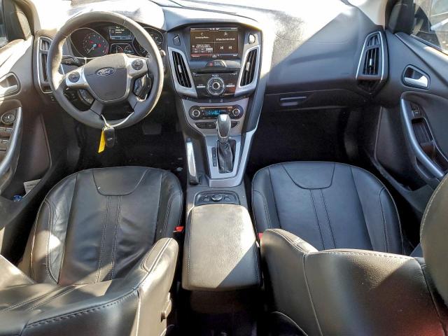 Ford Focus Titanium Image 11