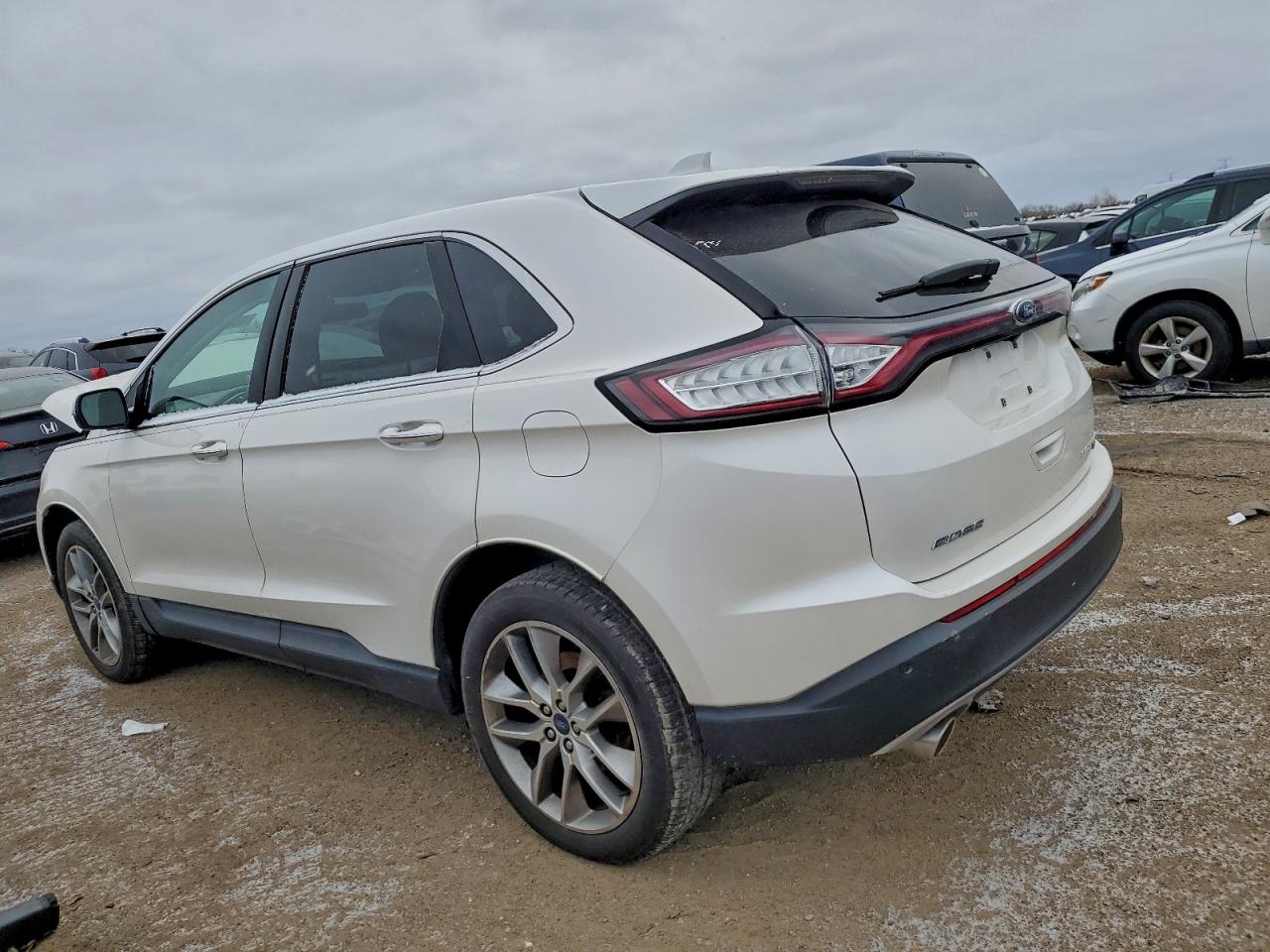 Ford Edge Titanium Image 6