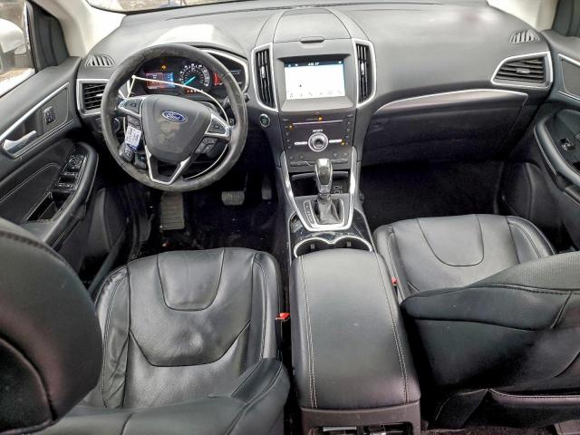 Ford Edge Titanium Image 12