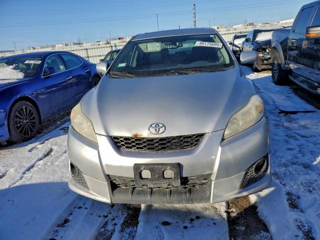 Toyota Matrix S Image 9