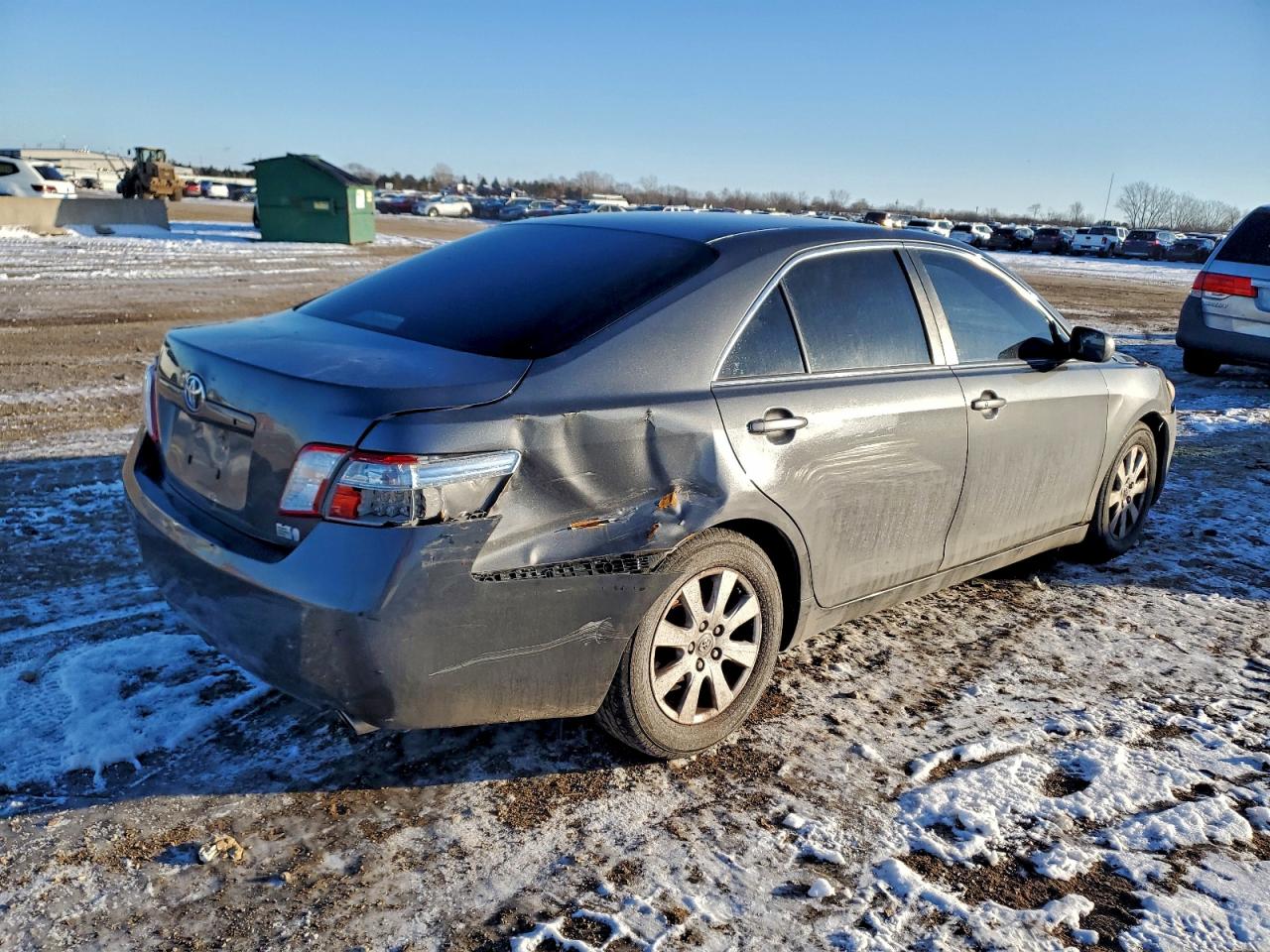 Toyota Camry Hybrid Image 12