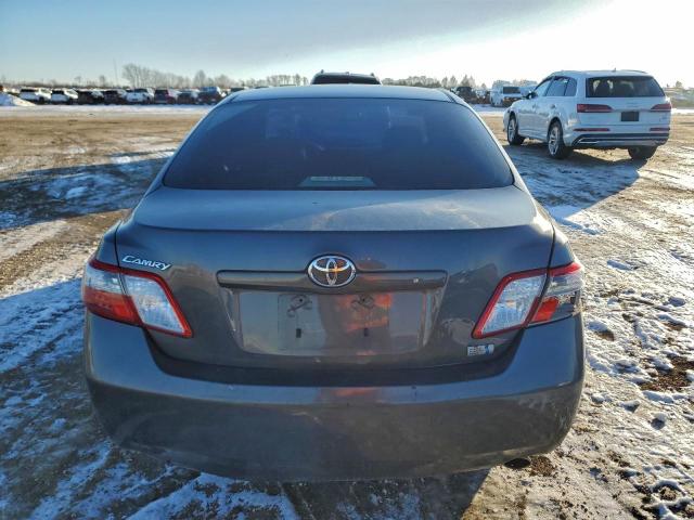 Toyota Camry Hybrid Image 9