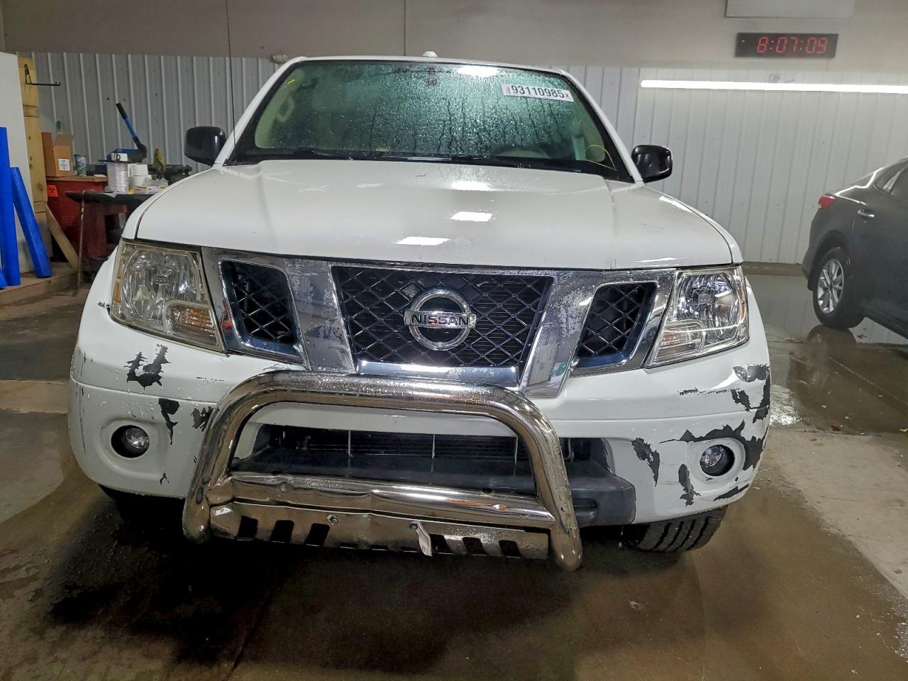 Nissan Frontier Sv Image 11