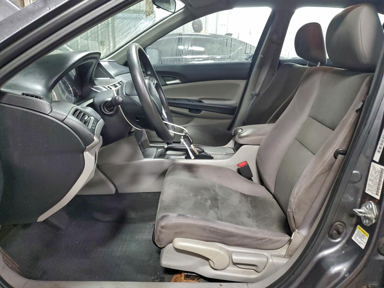 Honda Accord Lx Image 6