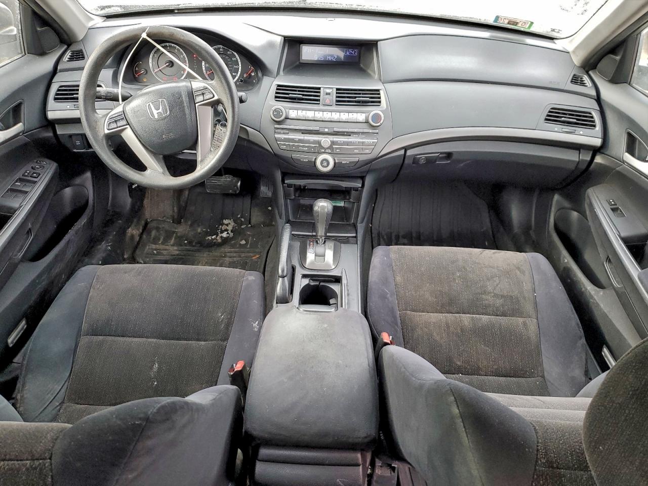 Honda Accord Lx Image 9
