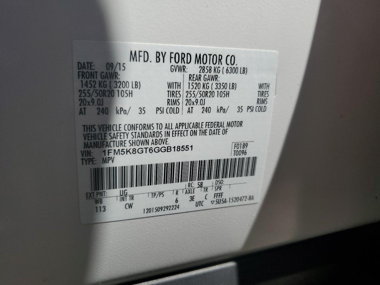 Ford Explorer Sport Image 4