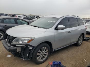 Salvage Nissan Pathfinder