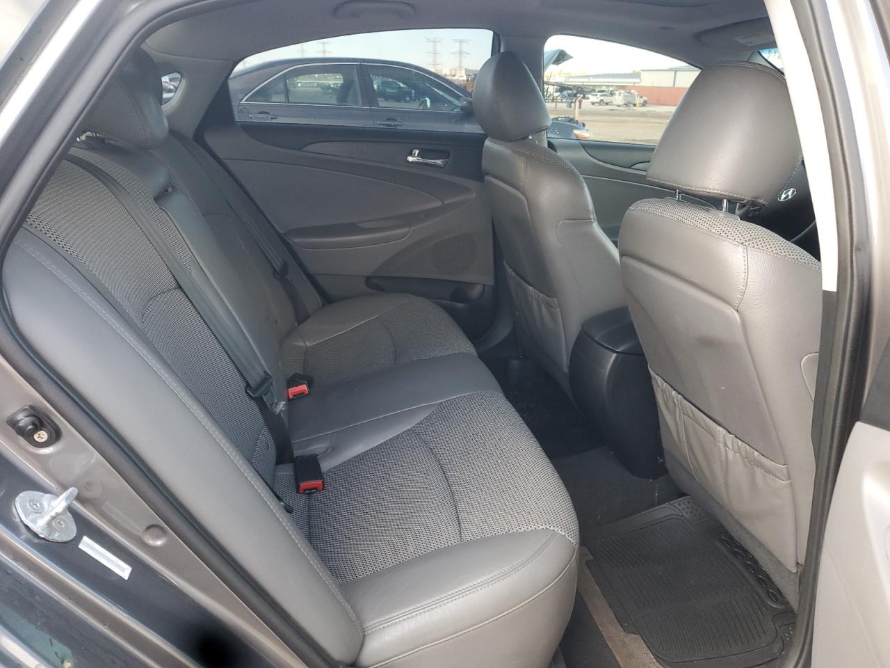 Hyundai SONATA Se Image 11