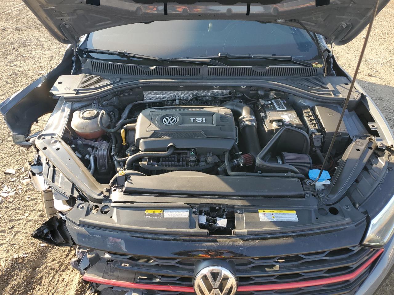 Volkswagen Jetta Gli Image 5