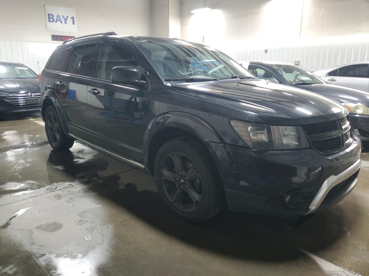 Dodge Journey Crossroad Image 3