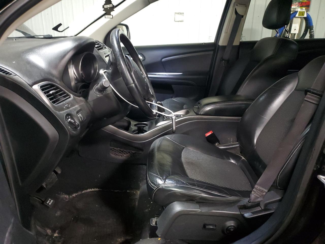 Dodge Journey Crossroad Image 5