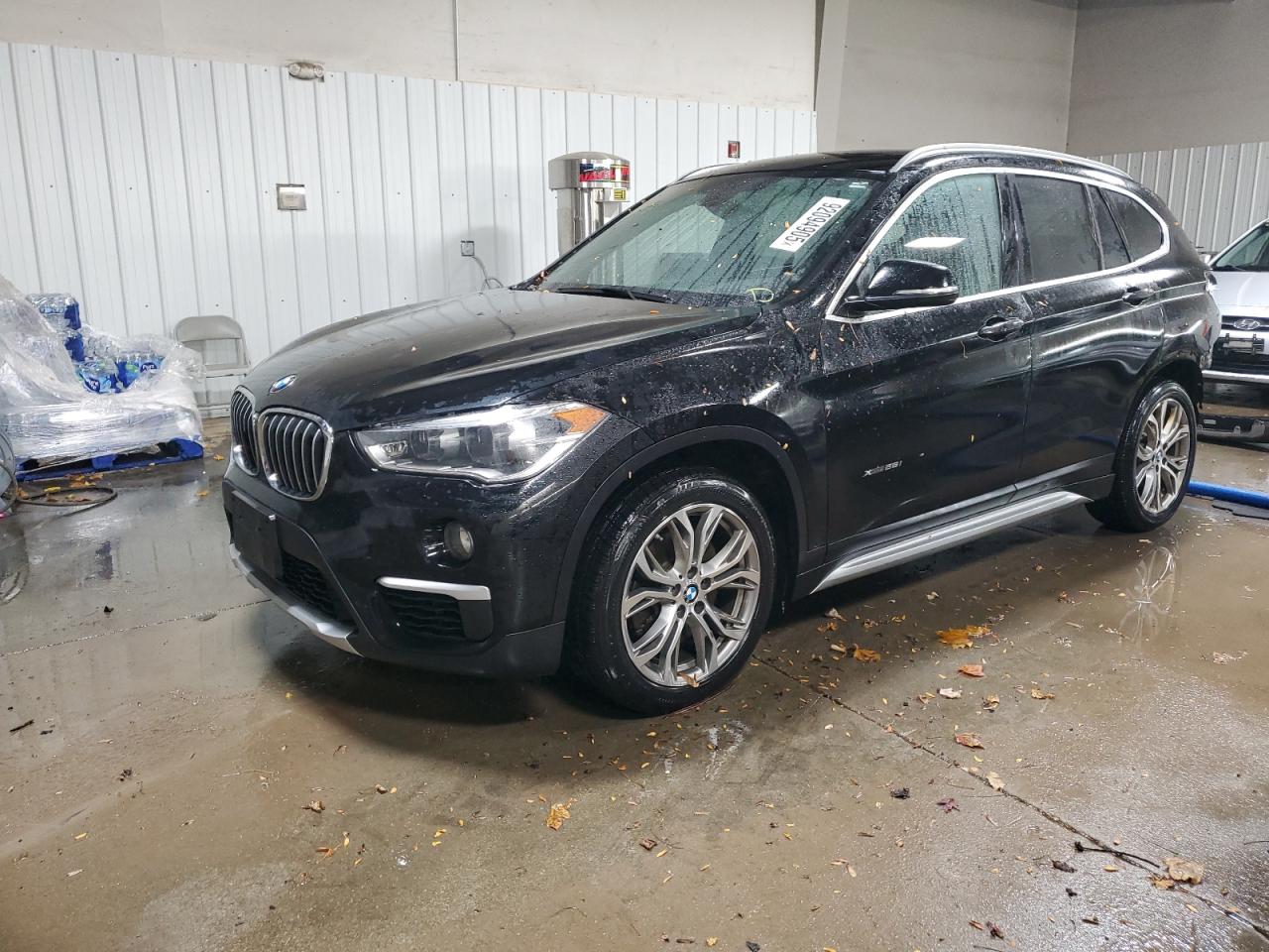 BMW X Series Xdrive28i Image 1