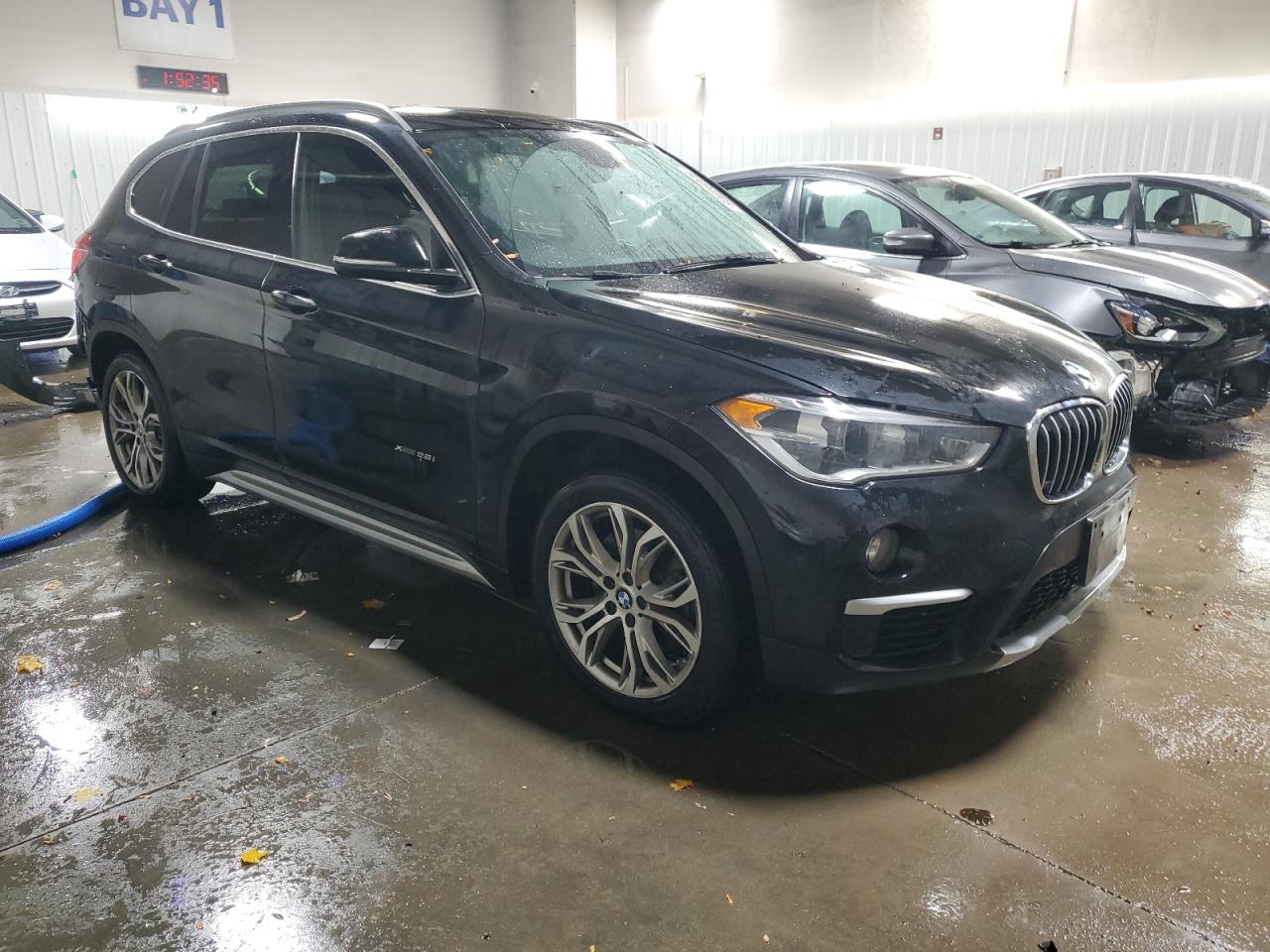 BMW X Series Xdrive28i Image 4