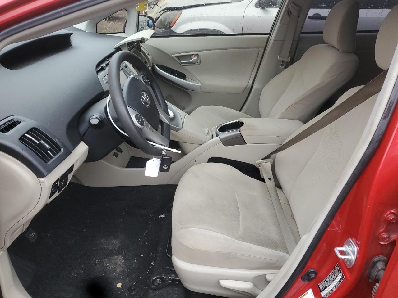 Toyota Prius Image 4