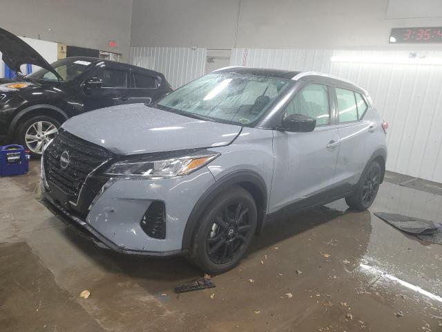  Salvage Nissan Kicks