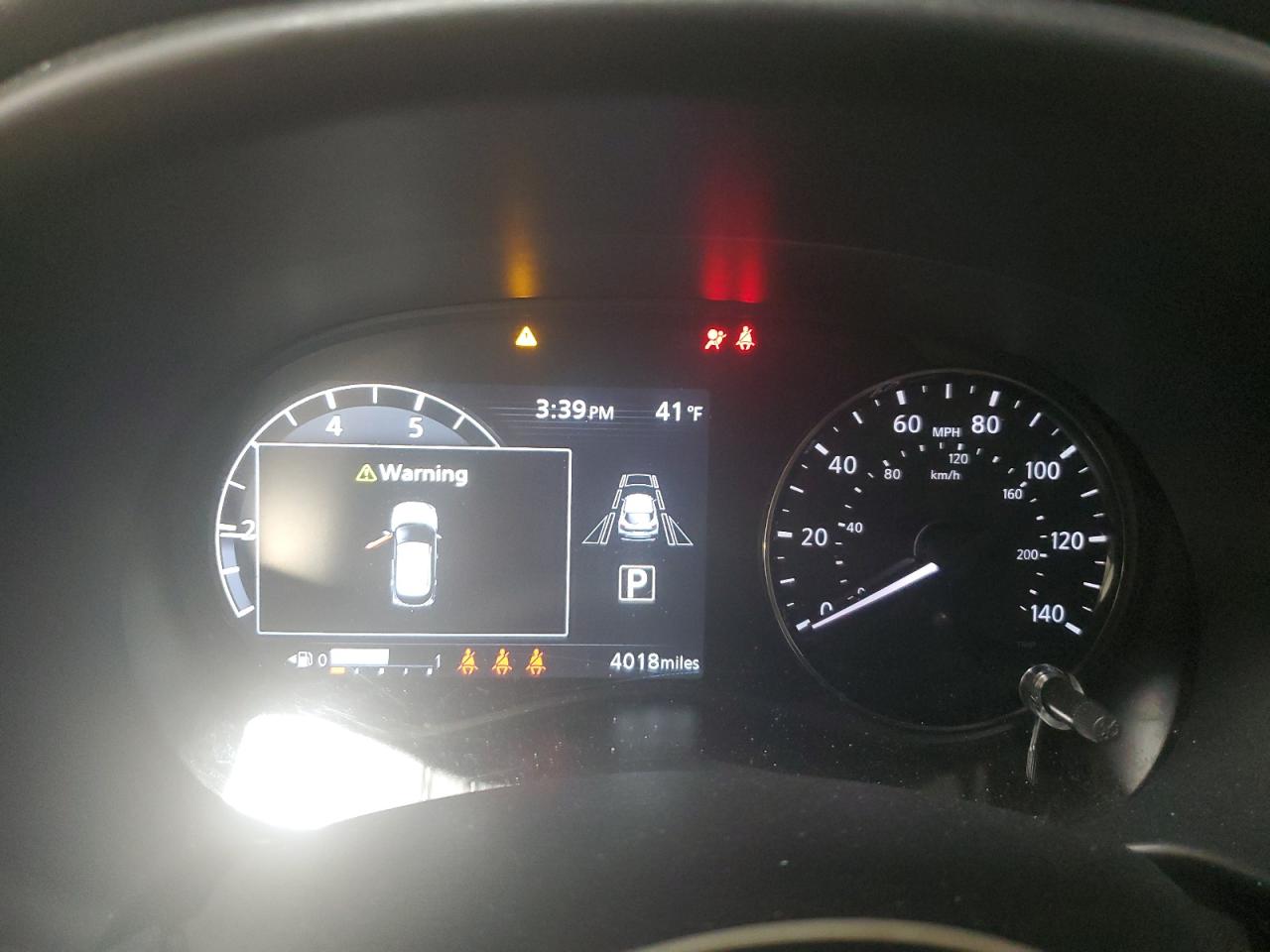 Nissan Kicks Sv Image 12