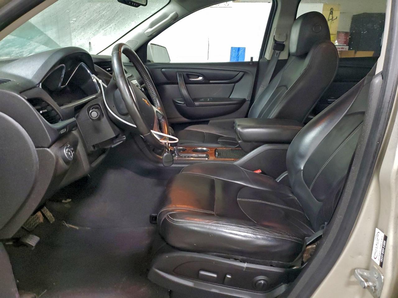 Chevrolet Traverse Lt Image 9