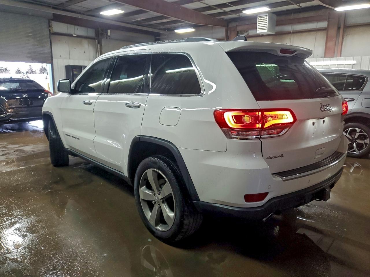 Jeep Grand Cherokee Limited Image 2