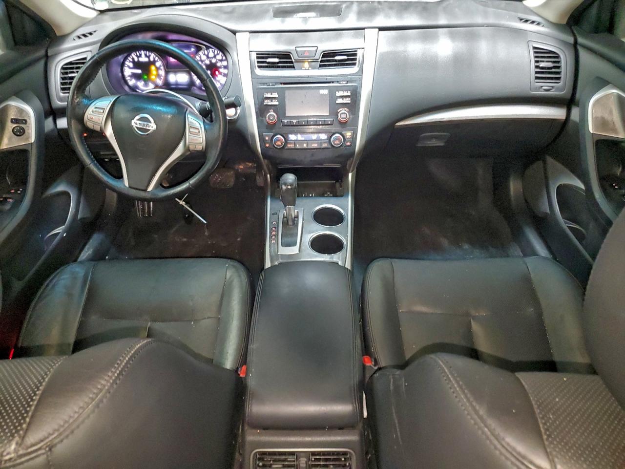 Nissan Altima 2.5 Image 5