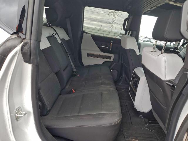 GMC Hummer Suv 2x Image 13