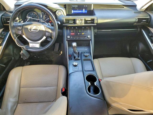 Lexus Is 300 Image 3